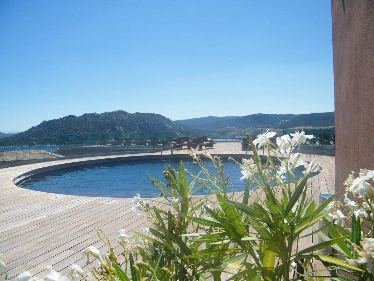 Hotel Carre Noir Porto Vecchio Exterior foto