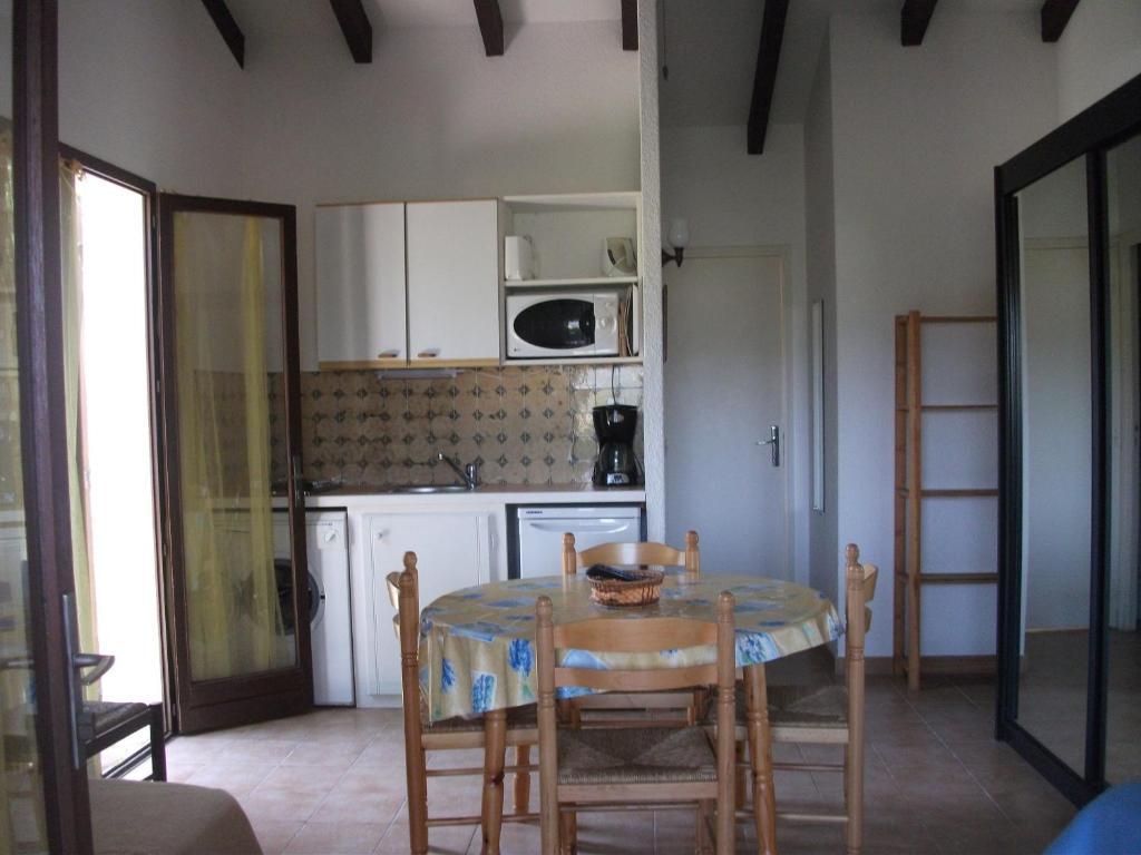 Hotel Carre Noir Porto Vecchio Habitación foto
